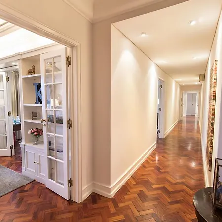 Lovelystay - Campo Pequeno Charming Apartamento