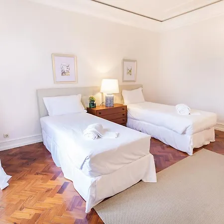 Lovelystay - Campo Pequeno Charming Apartamento *
