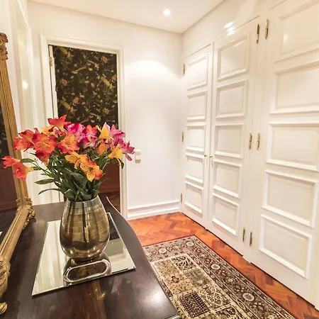 Lovelystay - Campo Pequeno Charming Apartmán