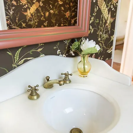 Lovelystay - Campo Pequeno Charming Apartmán Lisboa