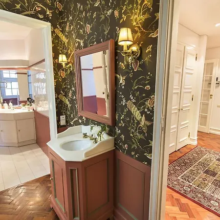 Lovelystay - Campo Pequeno Charming Appartement