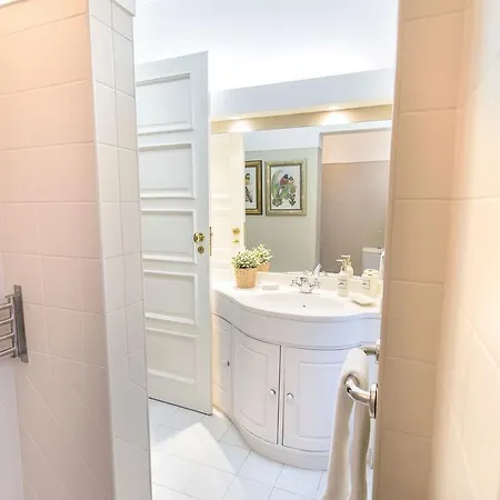 Διαμέρισμα Lovelystay - Campo Pequeno Charming Lisboa